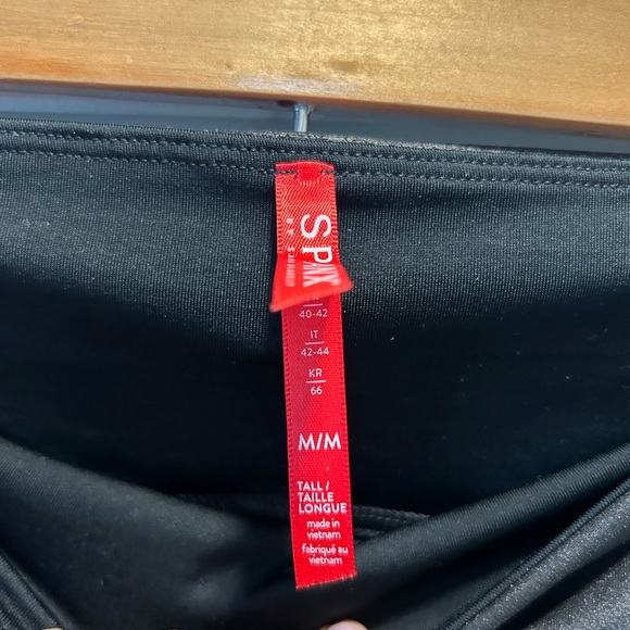 Spanx faux leather leggings - Picture 4 of 5